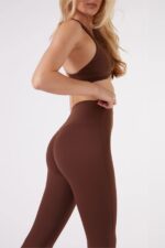 ButterSoft Flare Leggings in Chocolate - Sillvela